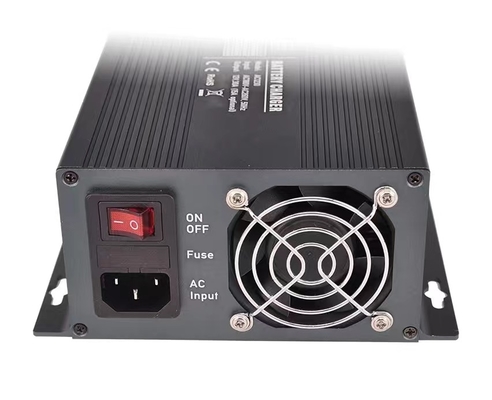 48V 10A AC DC बैटरी चार्जर Lifepo4 बैटरी चार्जर M8 स्क्रू IP22
