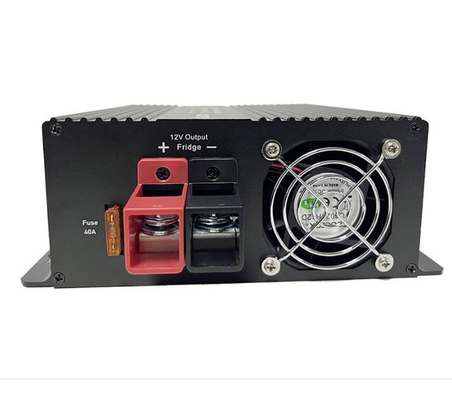 DC12V 30A बूस्टर चार्जर सौर MPPT नियंत्रक RV वाहन कार नौका के लिए फ्रिज चार्जर