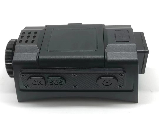 IP67 डुअल लेंस एलसीडी MTK6762 चिपसेट 2G 16G रैम+रोम के साथ वाटरप्रूफ सेफ्टी हेलमेट कैमरा
