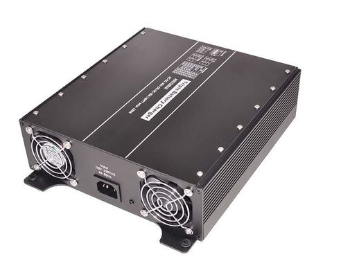 सौर एमपीपीटी स्मार्ट बैटरी चार्जर