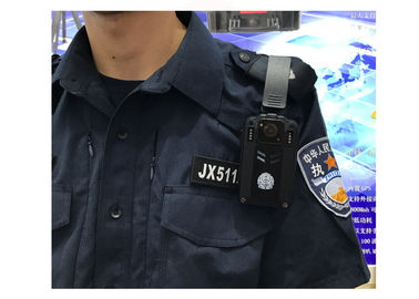 4G पुलिस बॉडी वॉर्न कैमरा / 2.8 इंच स्क्रीन वाटरप्रूफ IP66 वाईफ़ाई सुरक्षा कैमरा 140 डिग्री कोण